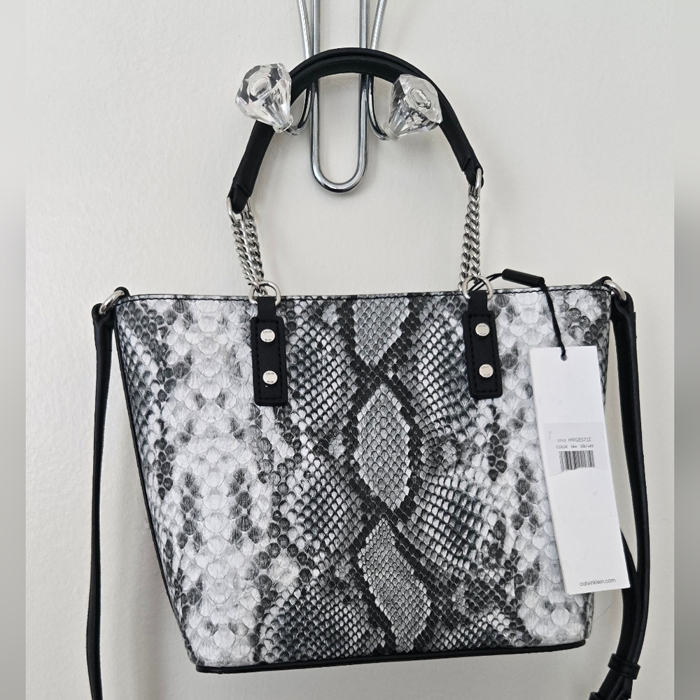 Calvin Klein Black and White Snake Print Women's Hand Shoulder Crossbody Bag NWT - Picture 7 of 8